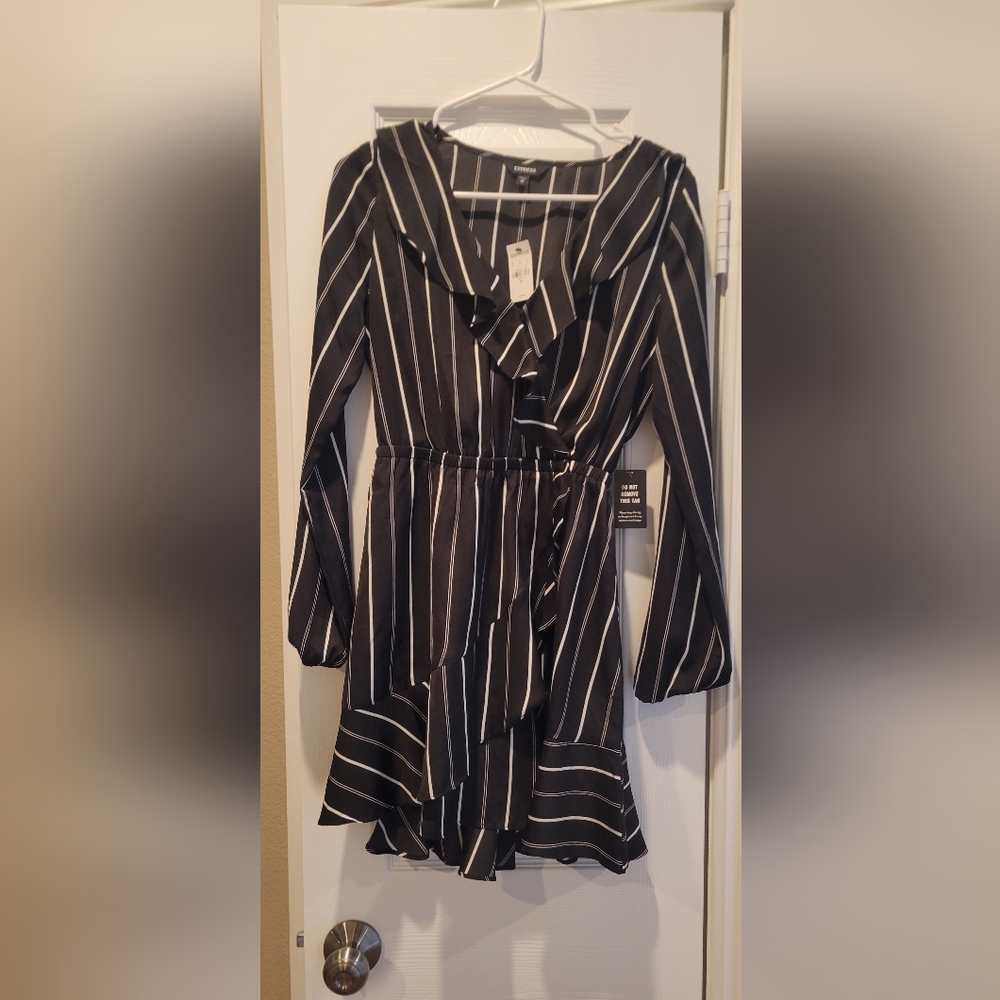 Express black dress
